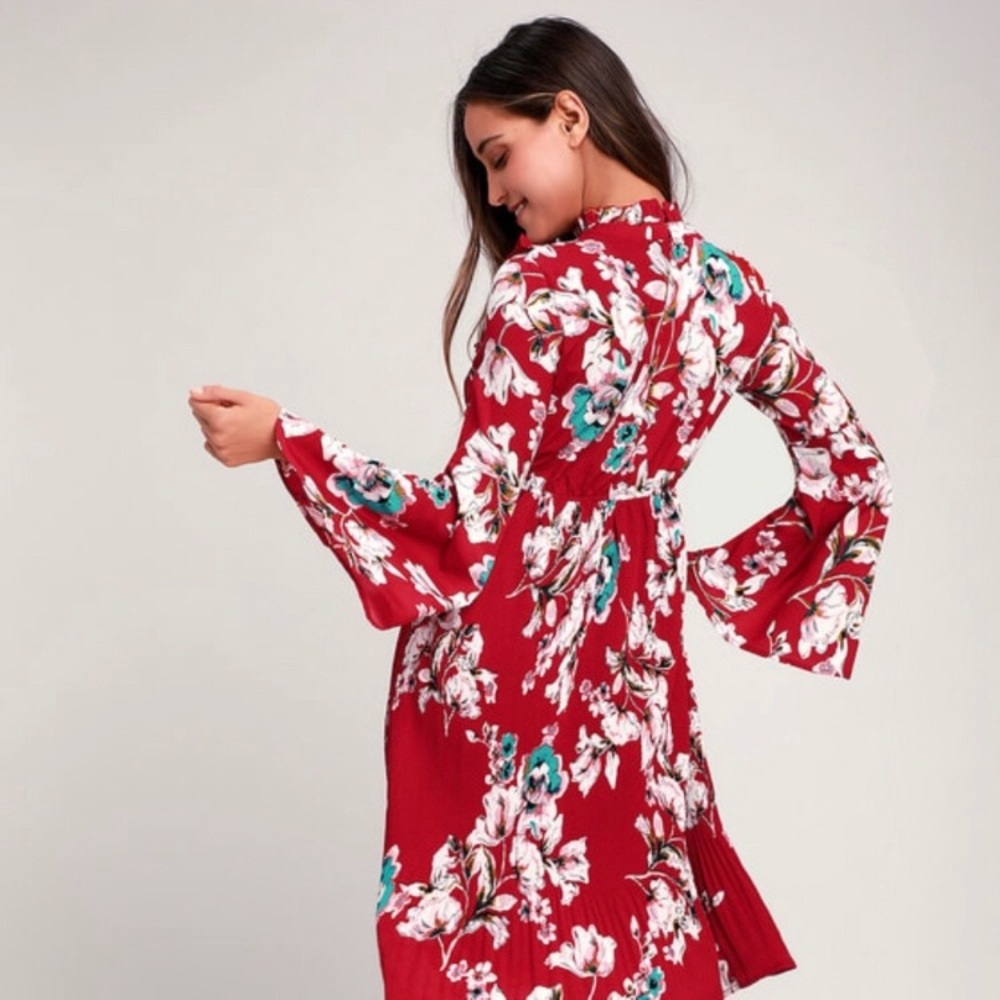 Lulus Red Floral dress